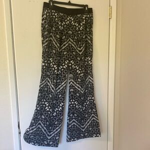 Sanctuary Black and White Wide Leg Pants w/ pockets